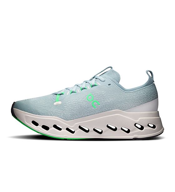 Mens Road Running Shoes On Cloudsurfer Max