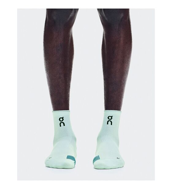 Unisex socks On Performance Run Sock Mid