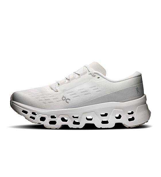 Womens Road Running Shoes On Cloudmonster 3