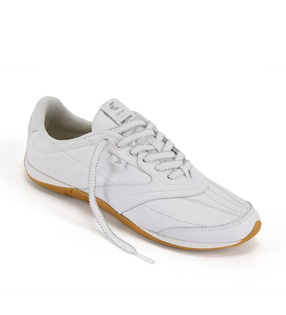 Womens leisure shoes Cariuma SUTAI Nylon and Soft Grain Leather Warm White
