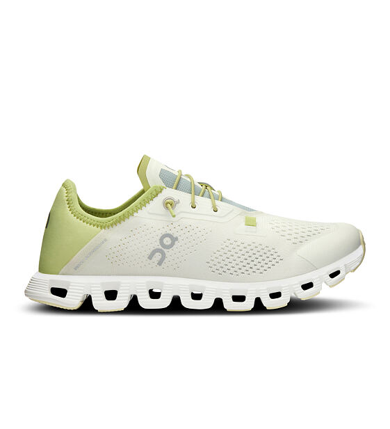 Womens leisure shoes On Cloud 5 Coast