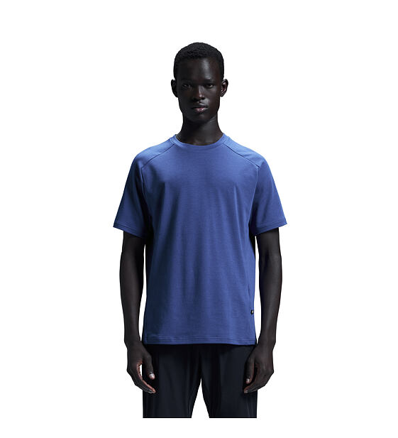 Mens running shirt On Focus-T