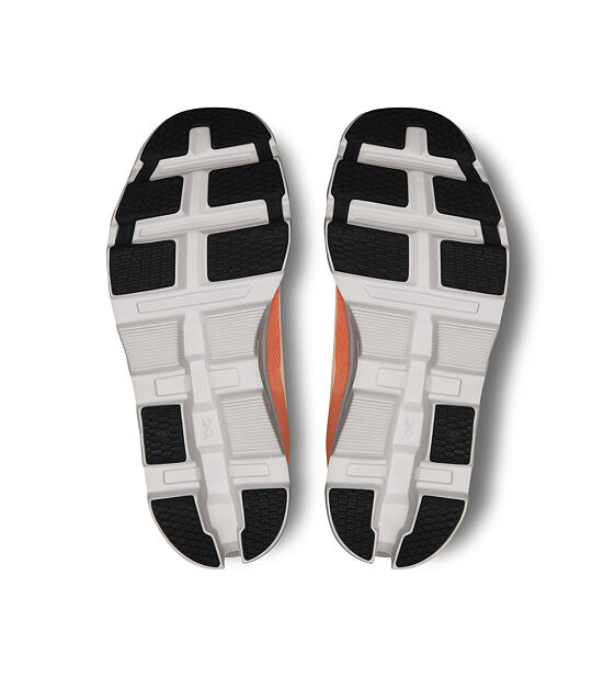 Womens Road Running Shoes On Cloudmonster 2