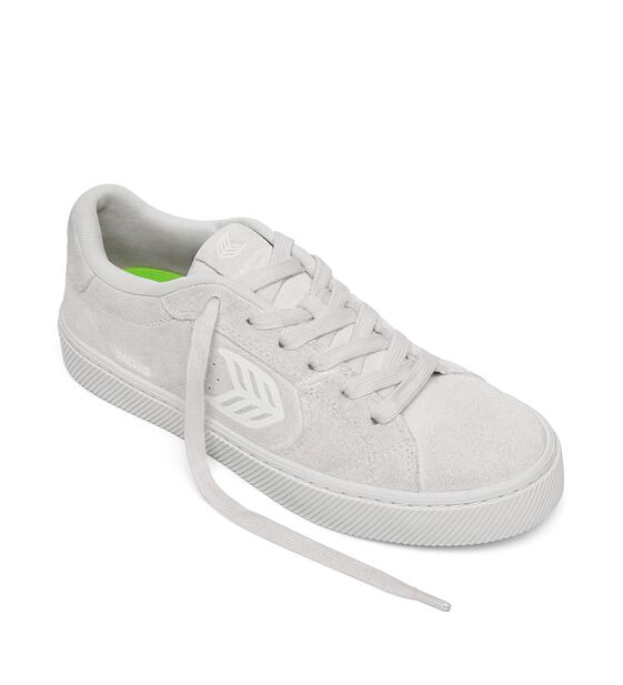 Mens leisure shoes Cariuma SALVAS All Smoke White Suede Sneaker