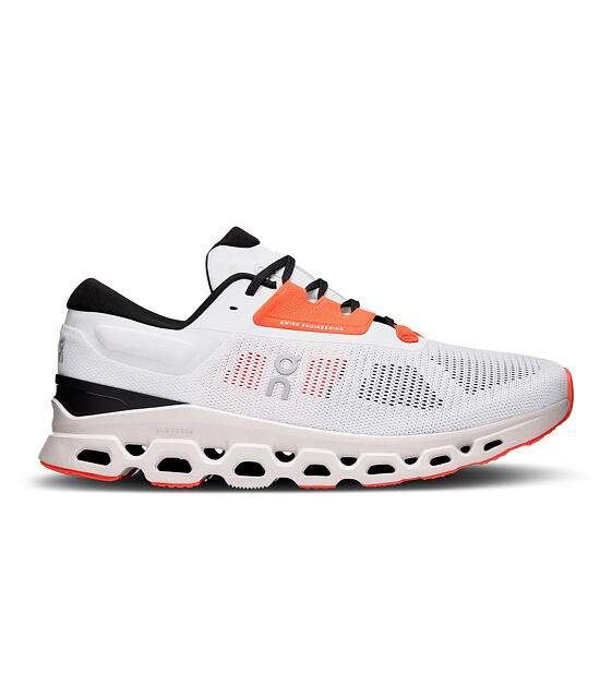 Womens Road Running Shoes On Cloudstratus 3