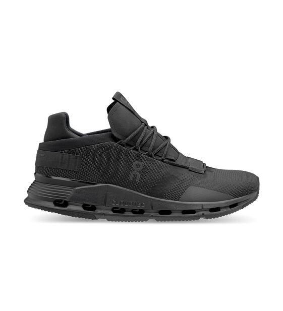Mens leisure shoes On Cloudnova