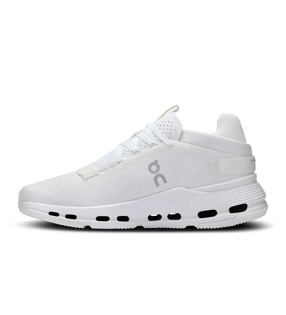 Mens leisure shoes On Cloudnova 2