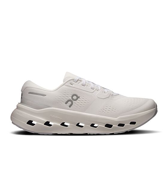 Womens Road Running Shoes On Cloudrunner 3