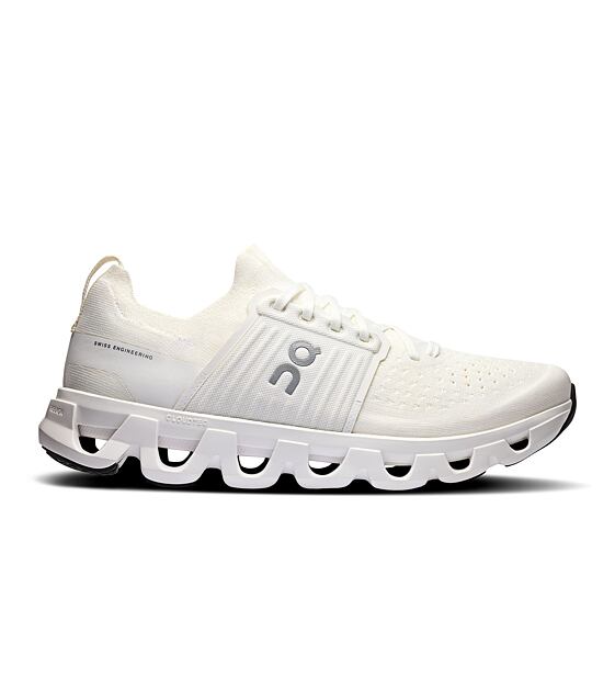 Mens Road Running Shoes On Cloudswift 4