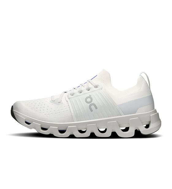 Mens Road Running Shoes On Cloudswift 4