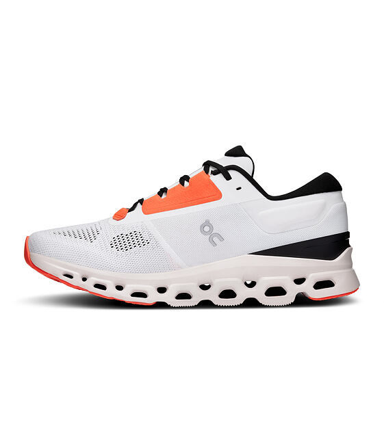 Womens Road Running Shoes On Cloudstratus 3