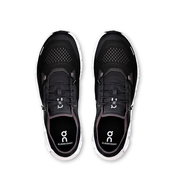 Mens leisure shoes On Cloud 6 Coast