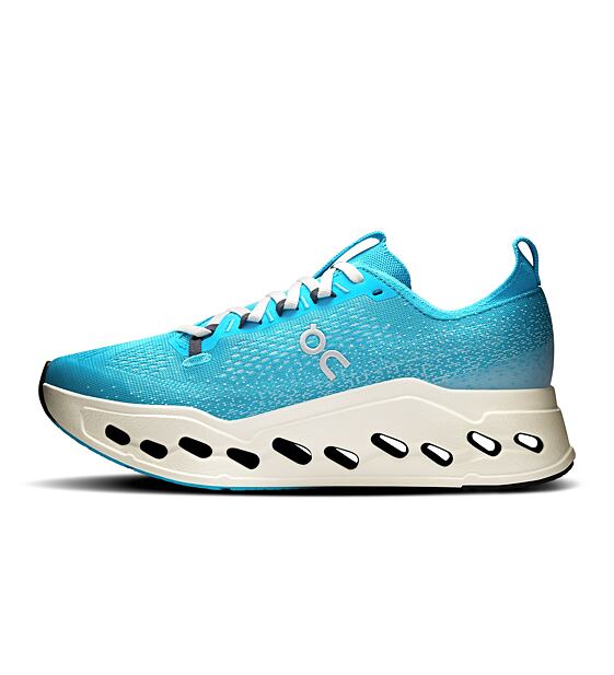 Womens Road Running Shoes On Cloudsurfer Max