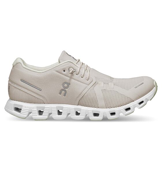 Womens leisure shoes On Cloud 5