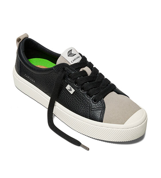 Womens leisure shoes Cariuma OCA Low Black Premium Leather Cloud Grey Suede Sneaker