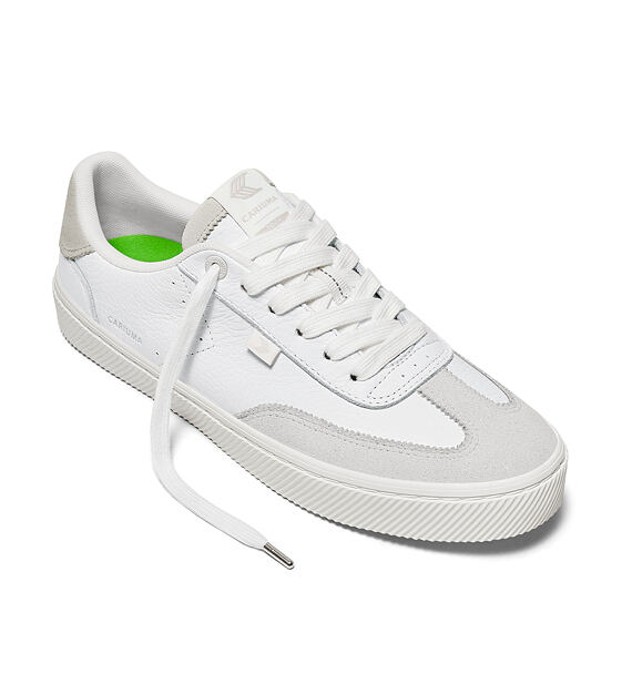 Womens leisure shoes Cariuma TOCA White Premium Leather Smoke White Suede Sneaker