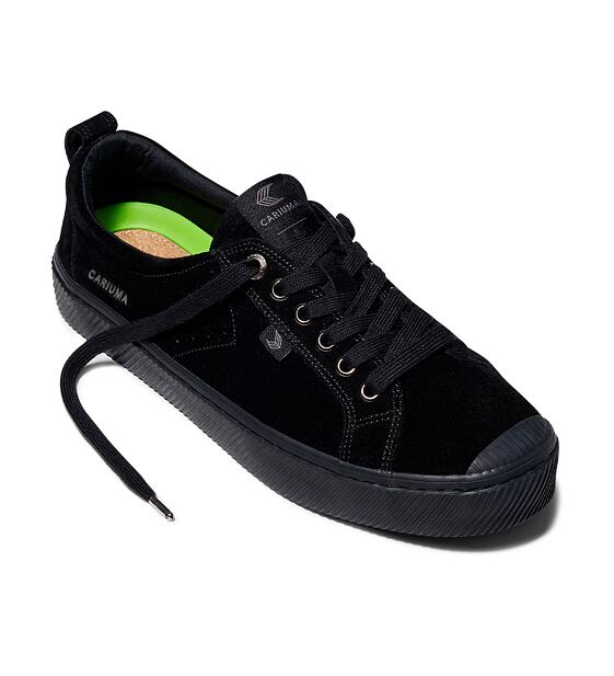Mens leisure shoes Cariuma OCA Low All Black Suede Sneaker