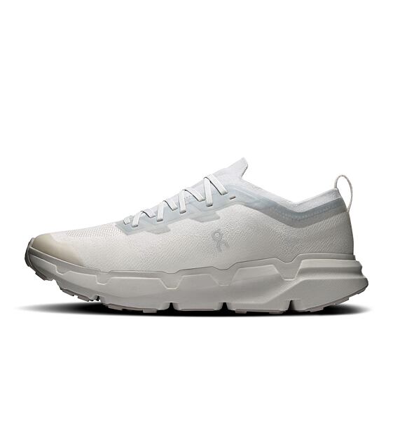 Mens Running Trail Shoes On Cloudsoma