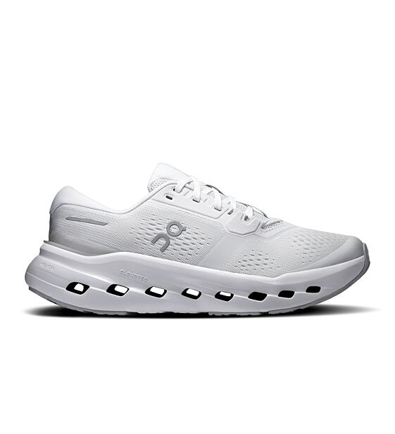 Womens Road Running Shoes On Cloudrunner 3