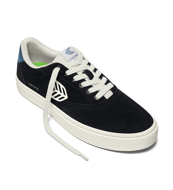 Pánské volnočasové boty Cariuma NAIOCA Black Suede Ivory Logo Washed Blue Sneaker
