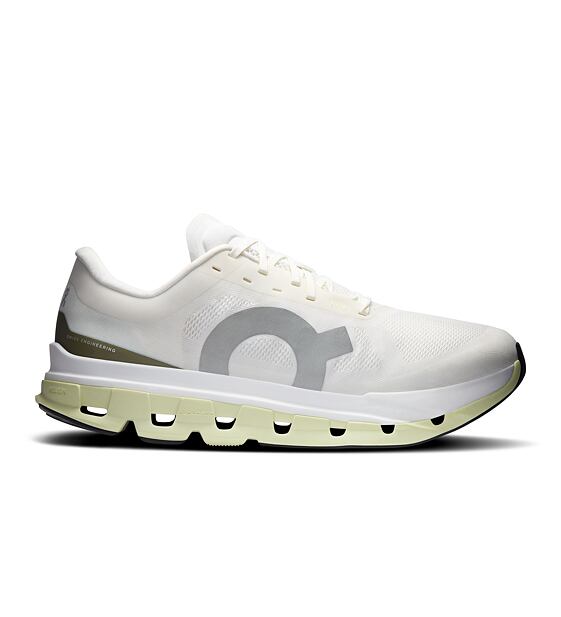 Mens Road Running Shoes On Cloudflow 5