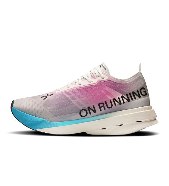Womens Road Running Shoes On Cloudboom Strike