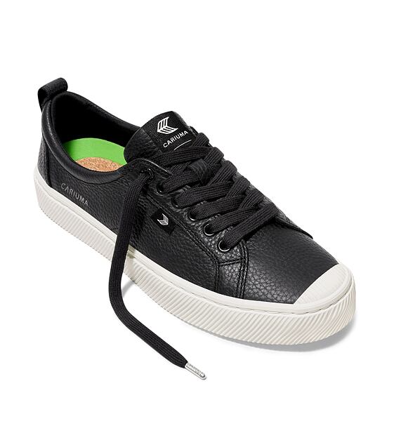 Womens leisure shoes Cariuma OCA Low Black Premium Leather Sneaker