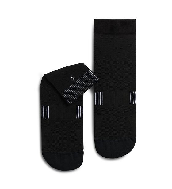 Womens Socks On Ultralight Mid Sock
