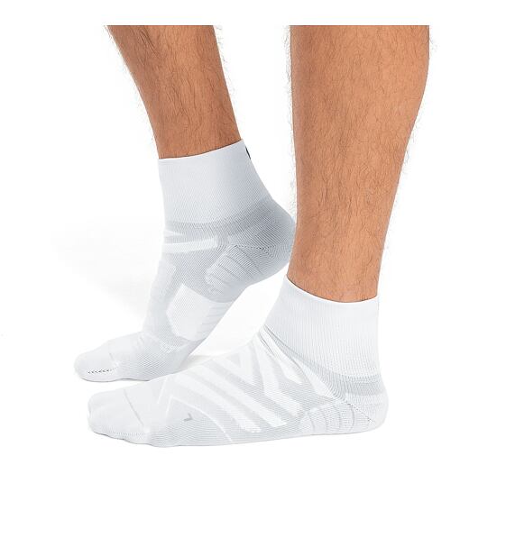 Mens Socks On Performance Mid Sock