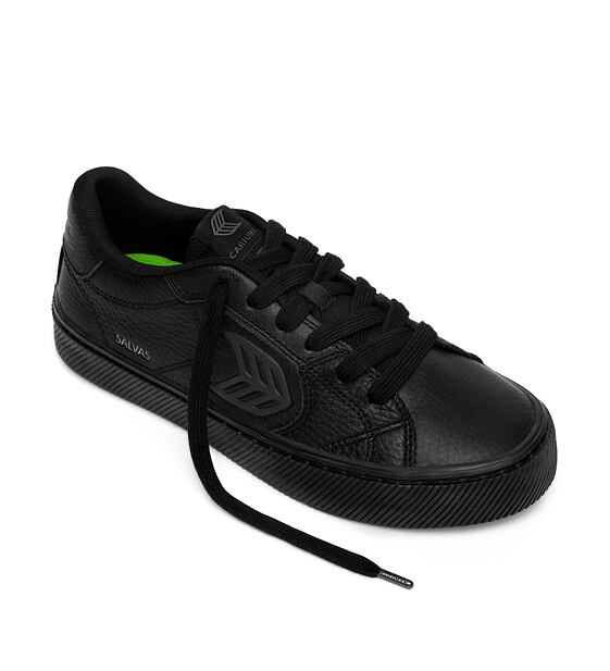 Mens leisure shoes Cariuma SALVAS All Black Premium Leather Sneaker