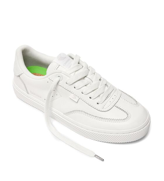 Womens leisure shoes Cariuma TOCA White Diamond Leather Sneaker