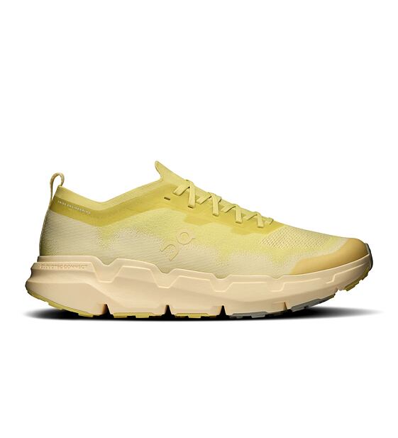Mens Running Trail Shoes On Cloudsoma