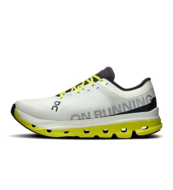 Mens Road Running Shoes On Cloudflow 5