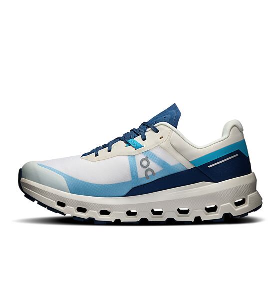 Mens Running Trail Shoes On Cloudvista 2