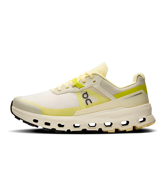 Womens Running Trail Shoes On Cloudvista 2
