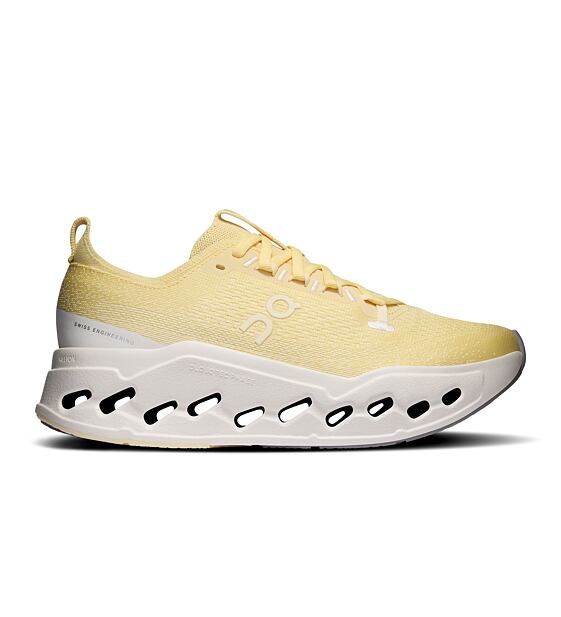 Womens Road Running Shoes On Cloudsurfer Max